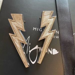 Mignonne gavigan lightening bolts